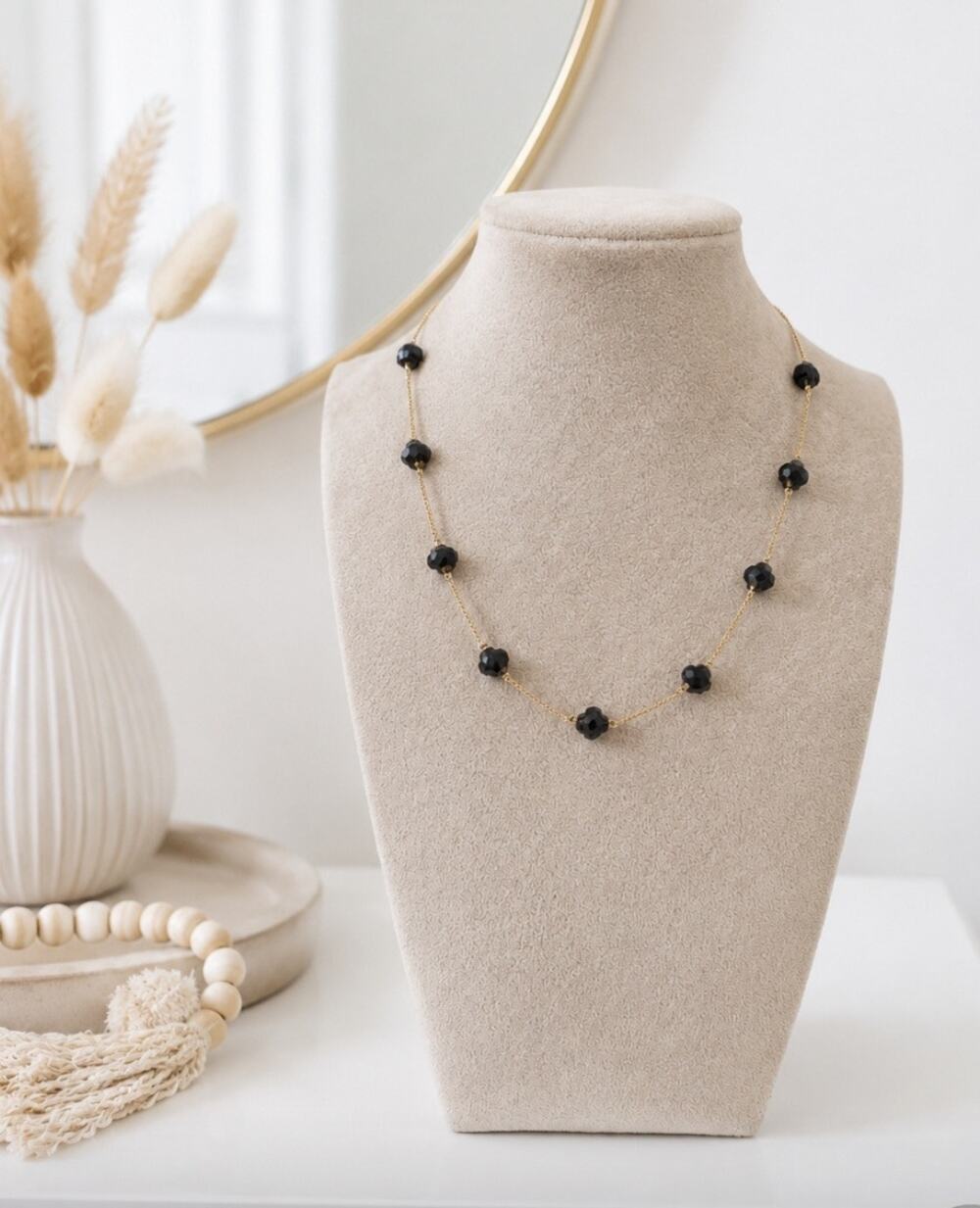Periwinkle Gold Black Faceted Clover Necklace New